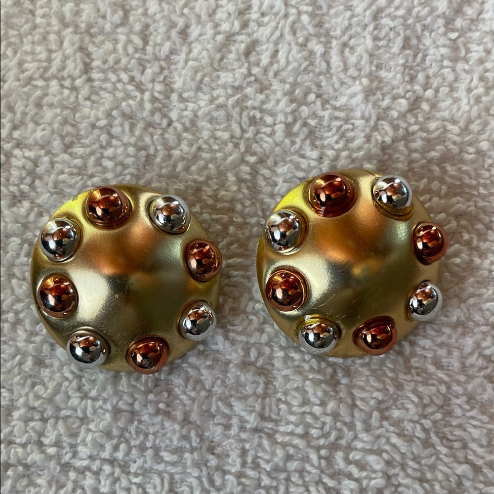 Vintage Brown Clip-On Earrings